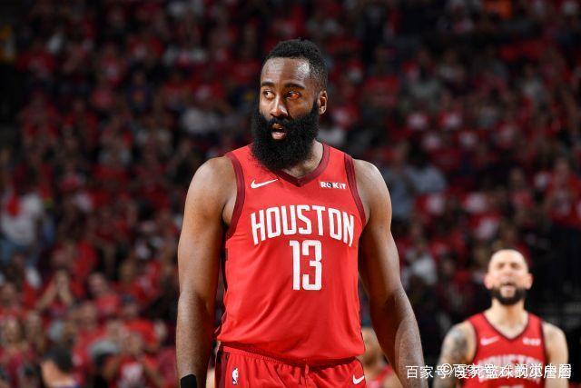 冉珂嘉成为第四位被WNBA选中的中国队球员