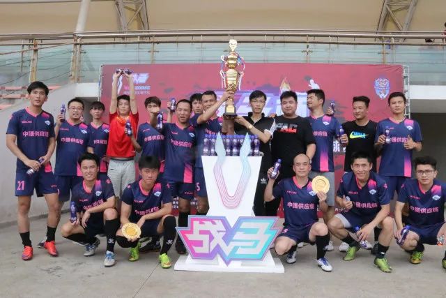 英超上演同分PK争四卡位战 数据:曼联力克维拉